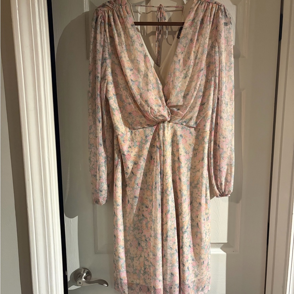 ARULA Pastel Floral Backless Dress